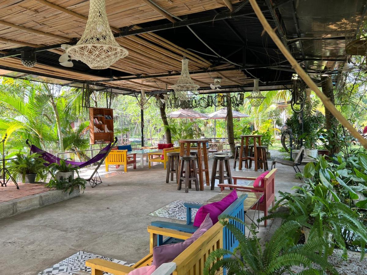Lagi Farmstay Εξωτερικό φωτογραφία