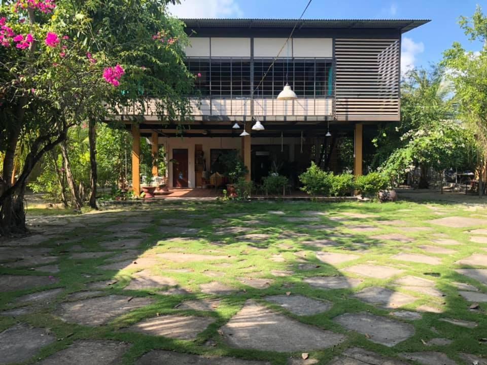 Lagi Farmstay Εξωτερικό φωτογραφία