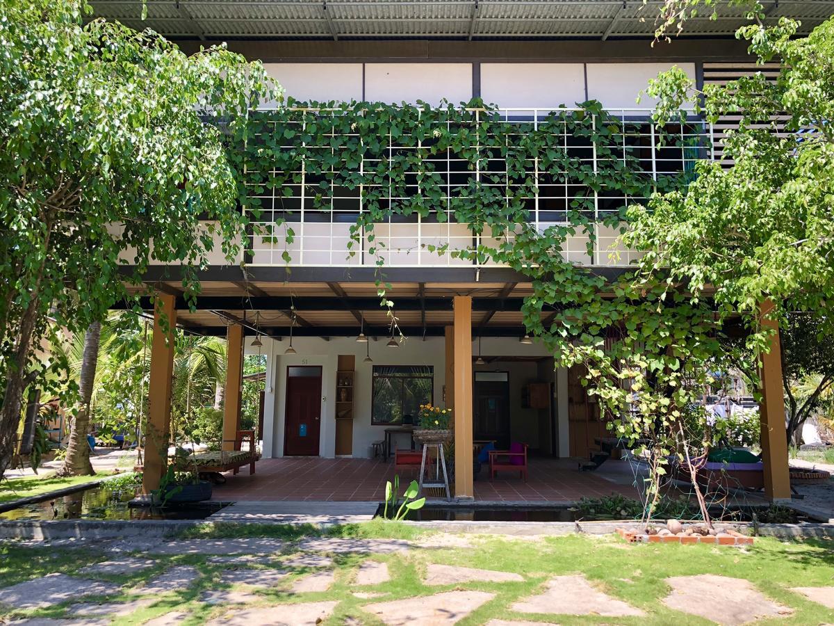 Lagi Farmstay Εξωτερικό φωτογραφία